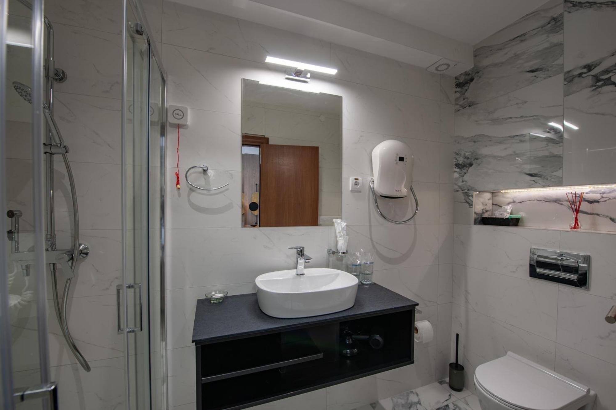 Hotel Kralj Kraljevo Værelse billede